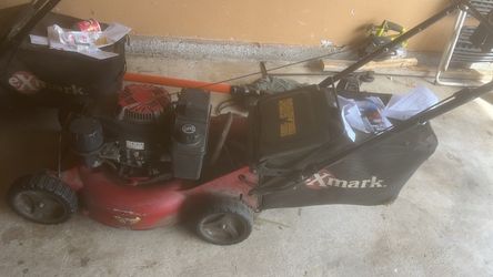 Exmark 21inc commercial lawn mower with a Kawasaki engine