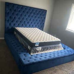 RECTANGULAR BLUE BED - Storage Around 
