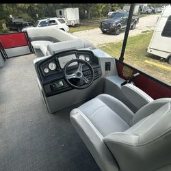 Pontoon Boat For Sale 2023