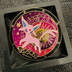 POKEMON limited edition ESPEON gold enamel pin badge