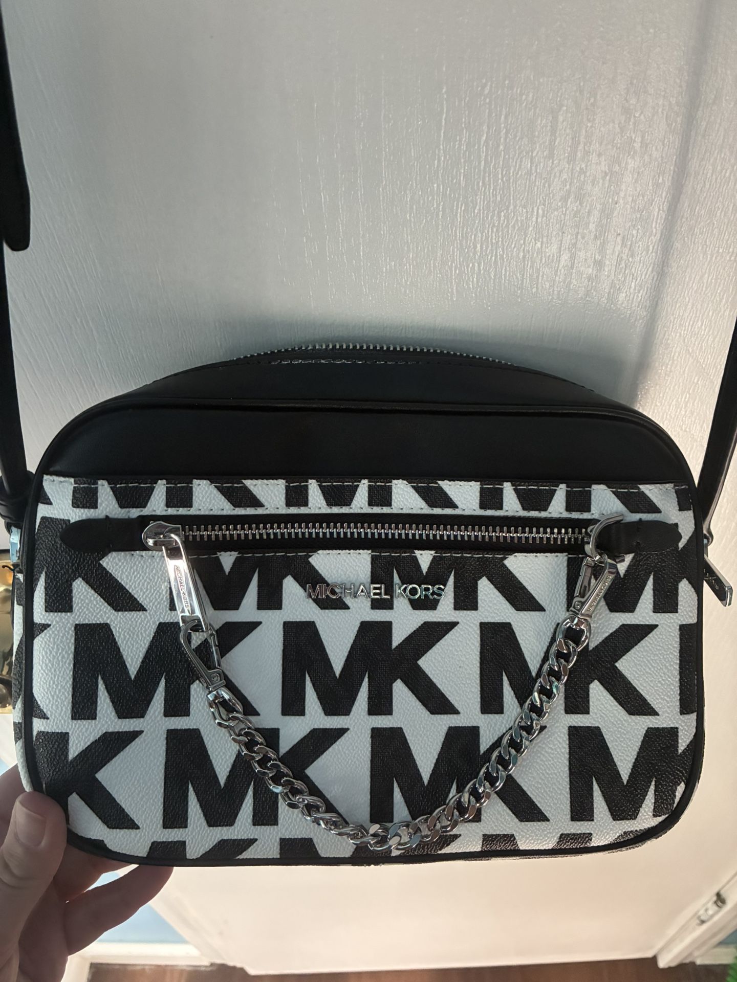 Michael Kors Crossbody purse