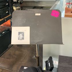Hamilton Music Stand