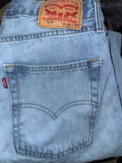 Levi jeans