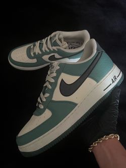 Nike Air Force 1 '07