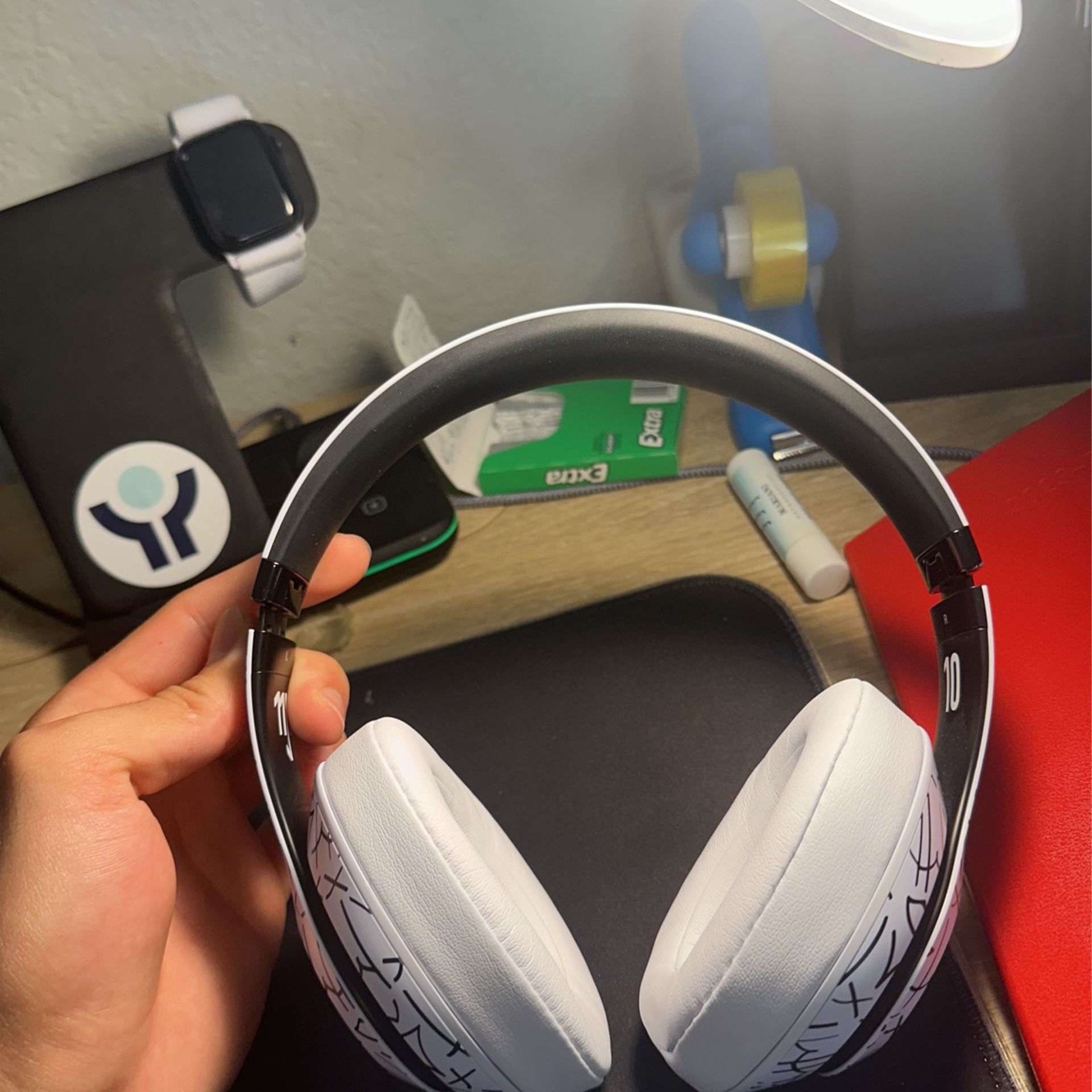 Jr. Custom Edition Beats Studio3 for Sale in Miami, FL - OfferUp