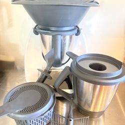 Thermomix TM5 + Full Accessory Set 