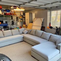 Couch 10x12x8ft
