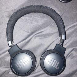 JBL LIVE 460NC