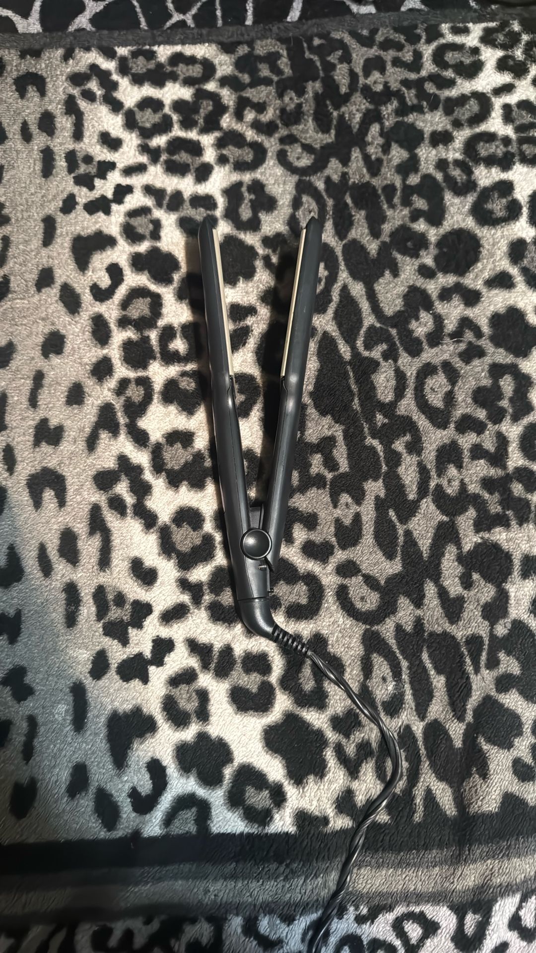 REMINGTON Hair Straightener