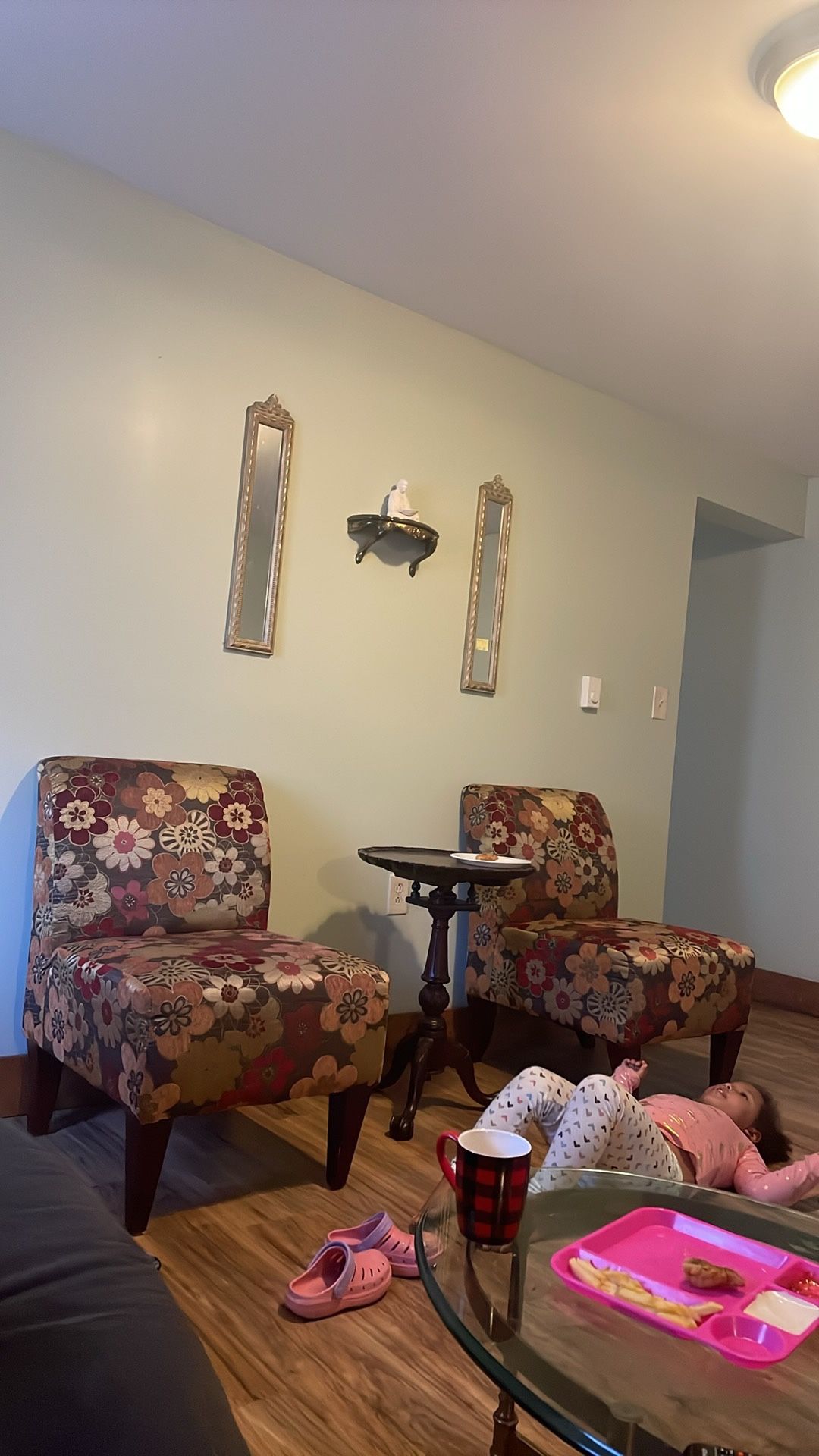 Chippendale Tilt-top Tea Table