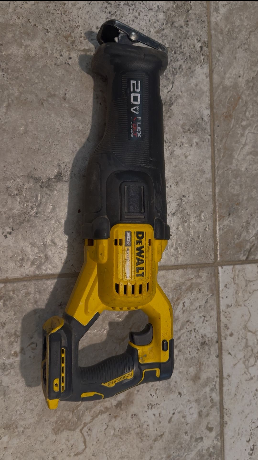 DeWalt DCS386B 20V Max Brushless Reciprocating Saw (tool‑only, FlexVolt Advantage version)