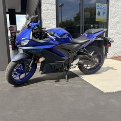 2023 Yamaha R3