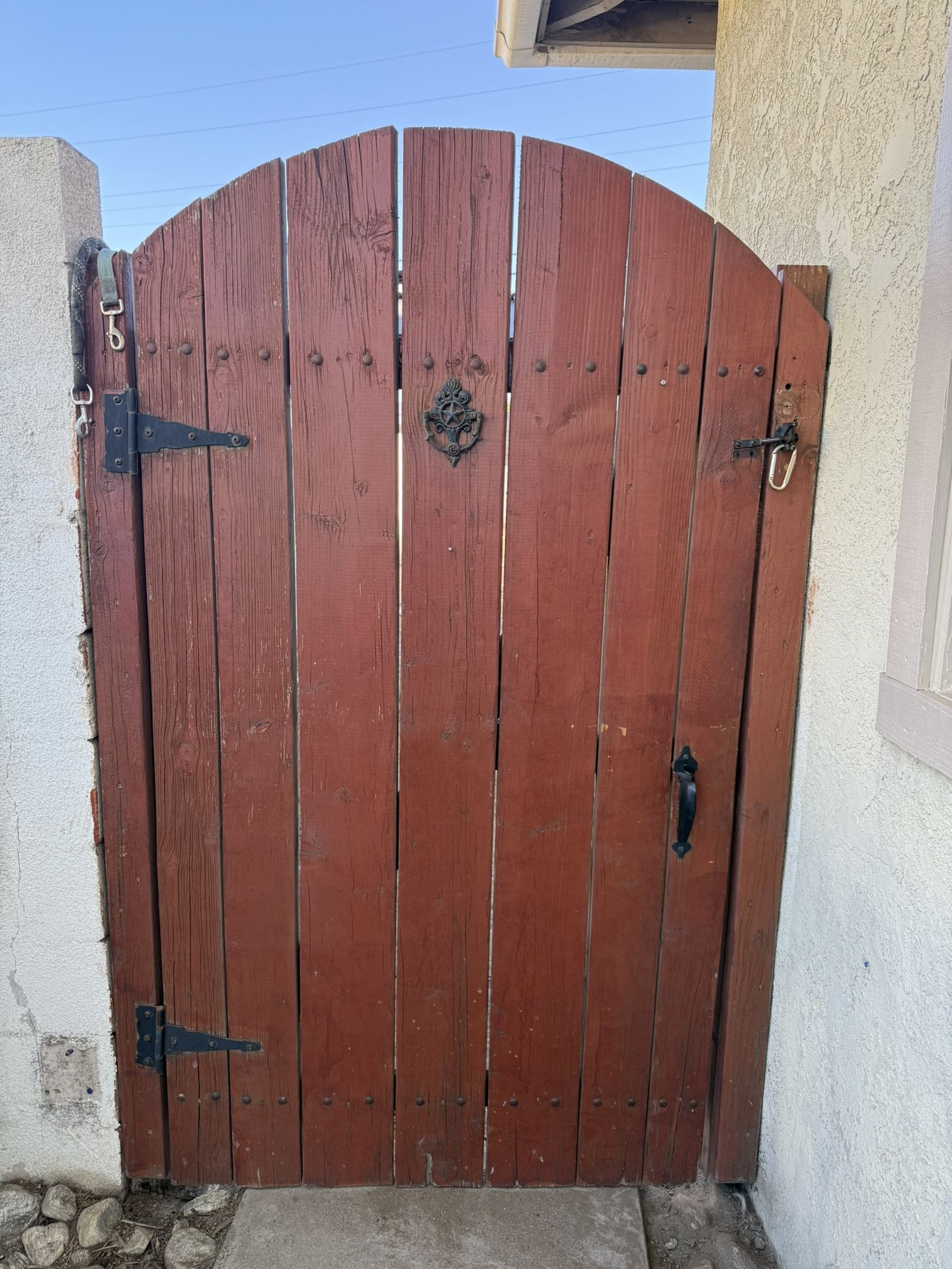 Solid Wood Decorative Arch Side Gate Complete Rustic