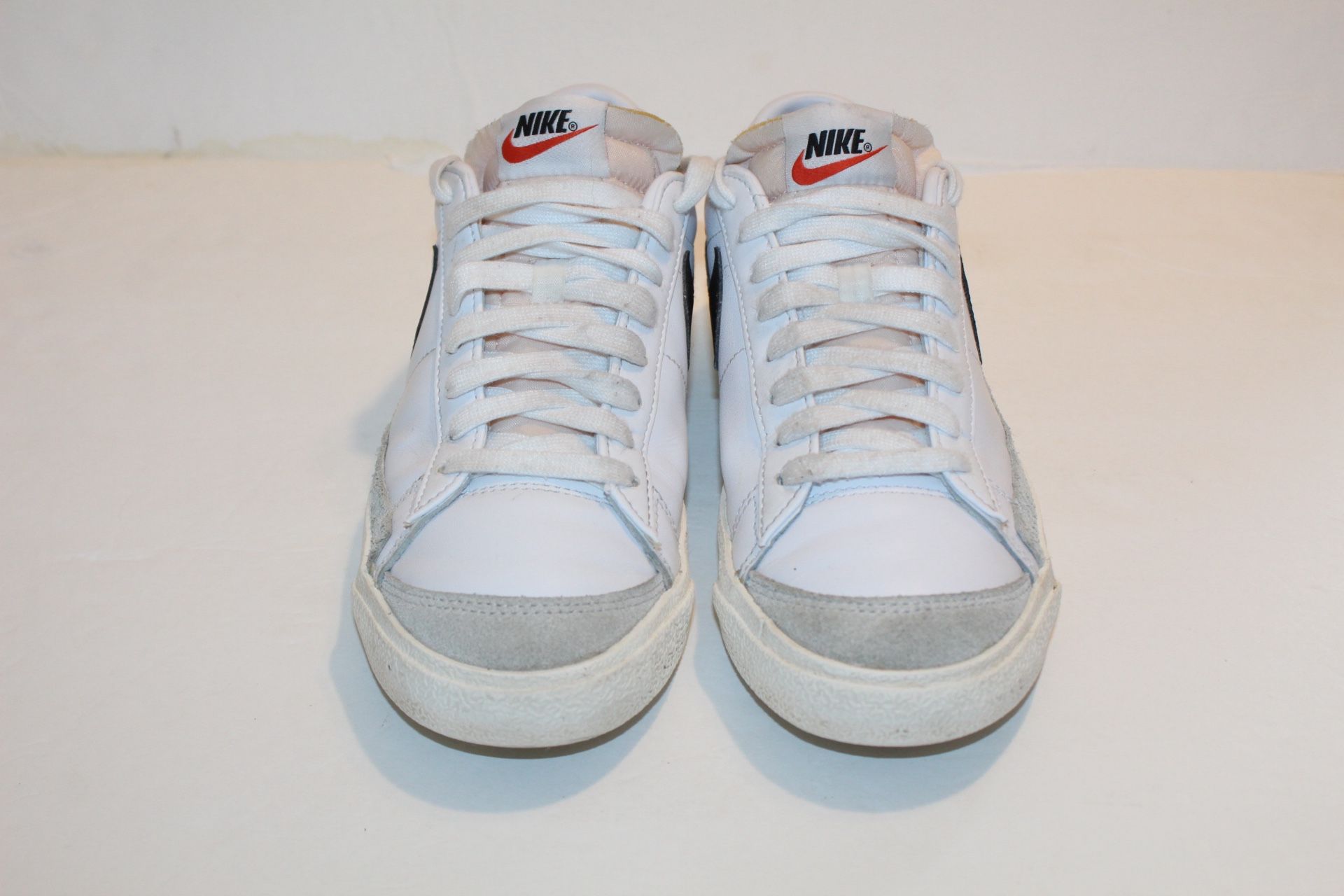 Nike Blazer Low 77 Vintage Shoes Size Men’s 7/ Womens 8.5 