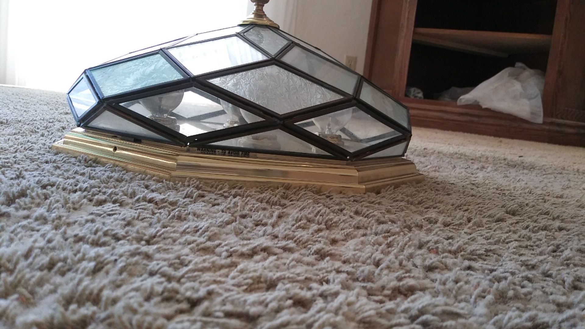 Ceiling mount dome light