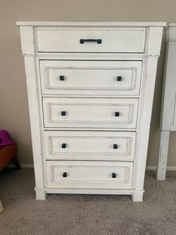 White wooden dresser