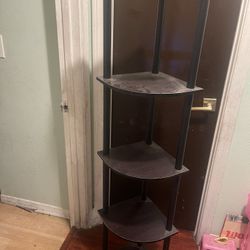 Shelf Corner 