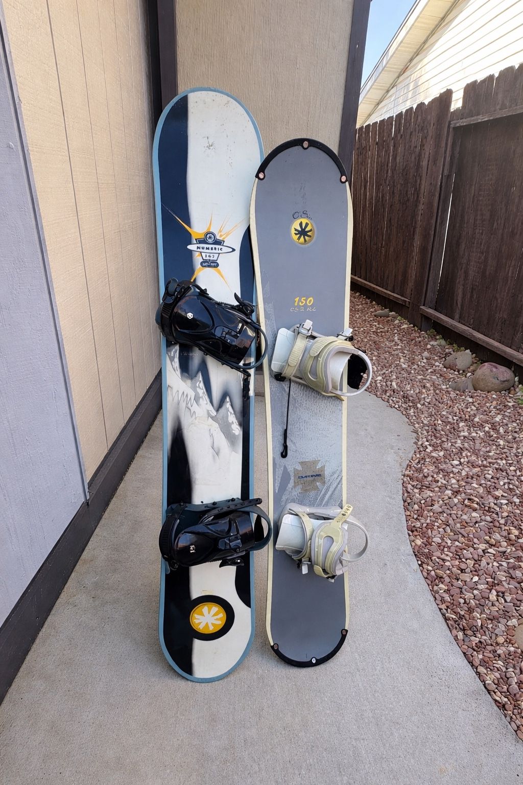 Snowboarding With Shoes Great Condition