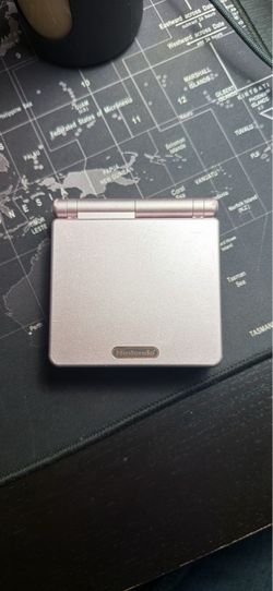 Nintendo Game Boy Advance SP Pink
