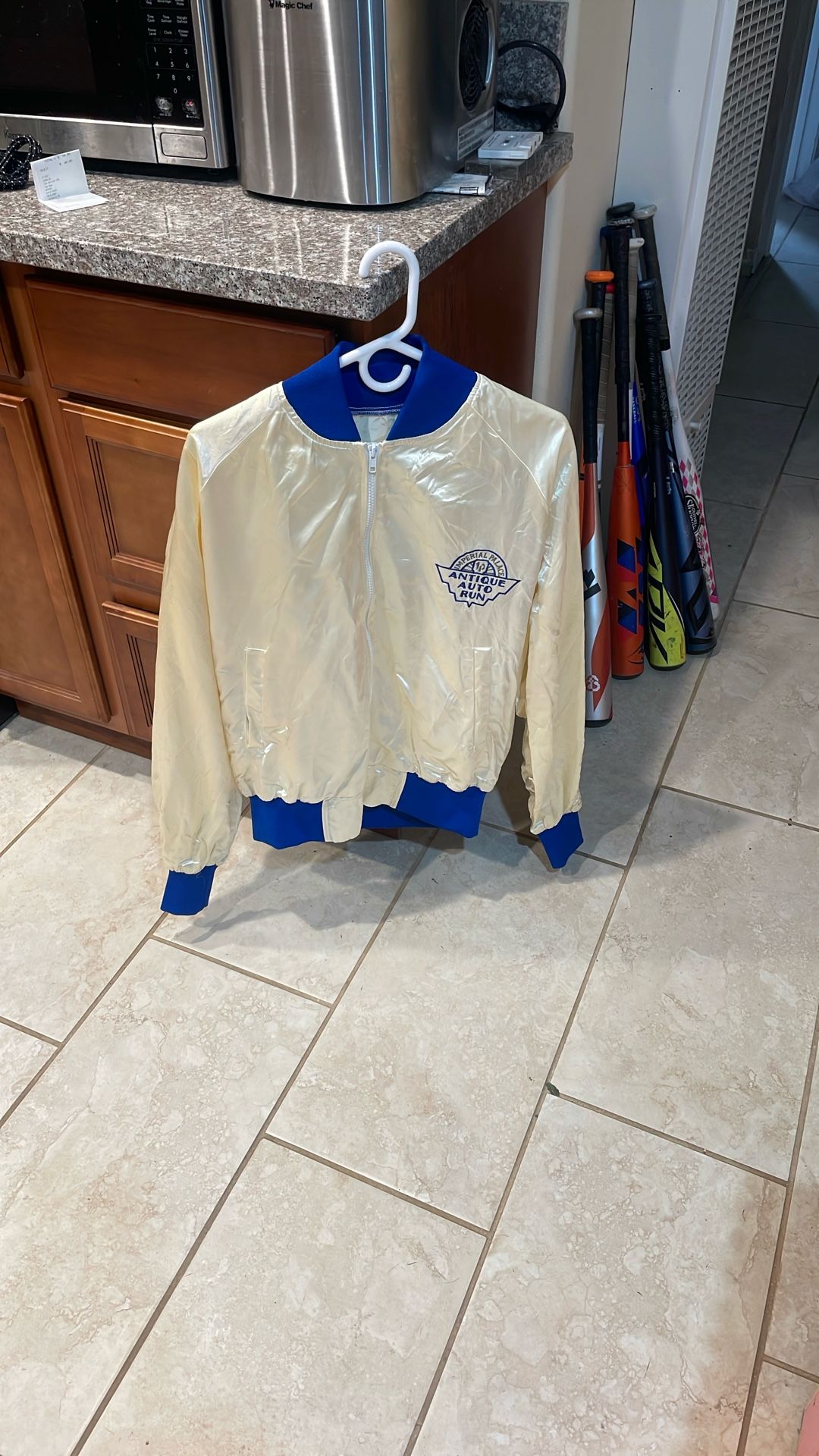 Vintage Medium Silk Imperial Palace, Antique Auto Run Jacket.