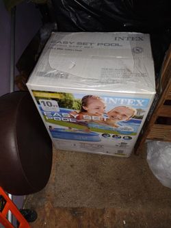A Swimming Pool New 10ftx30in New