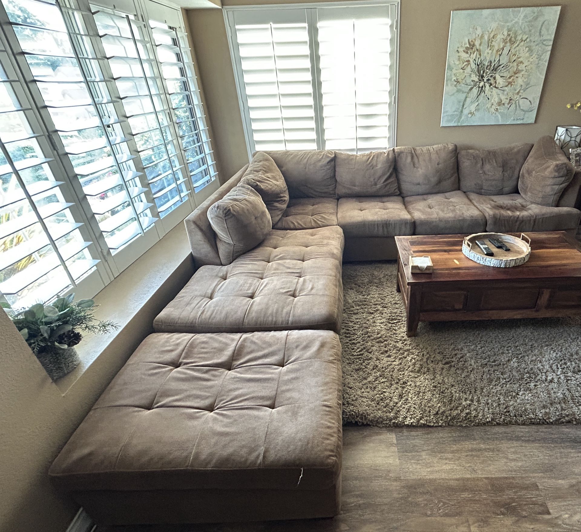 Sectional Sofa