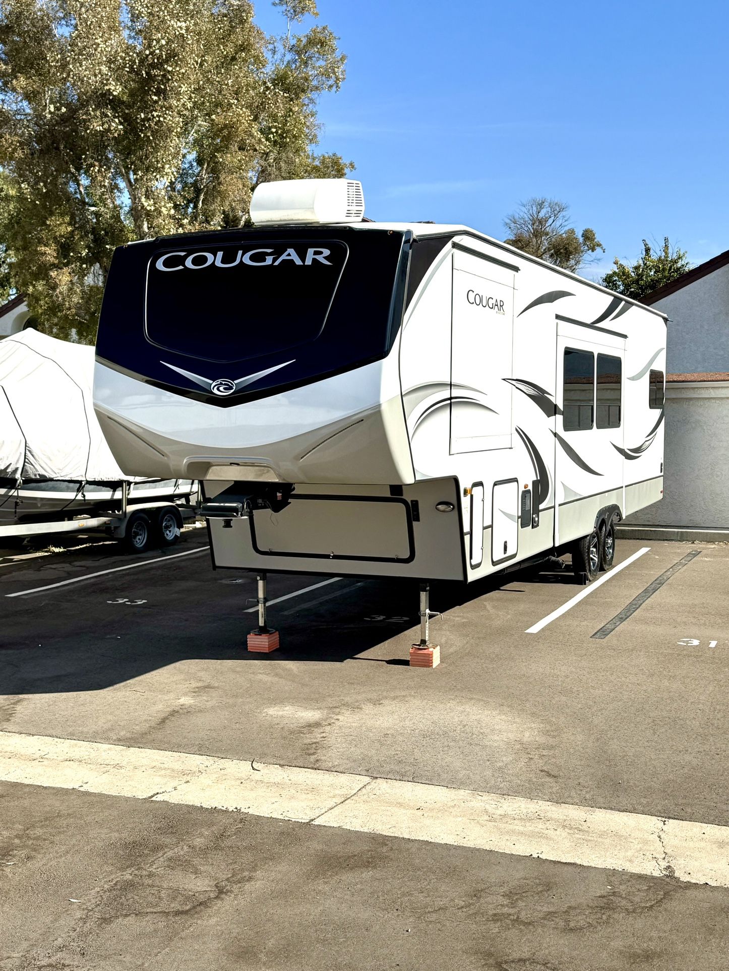 2021 Keystone Cougar 364BHL