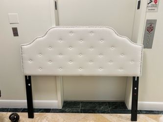 Beautiful Tuft queen headboard