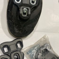 Cycling Shoe Cleats/ Calza Para Zapatos De Ciclismo 