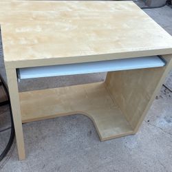 Computer Desk 