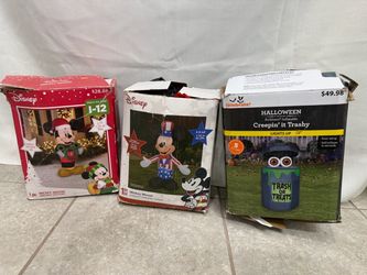 Holiday Inflatable Outdoor Decor