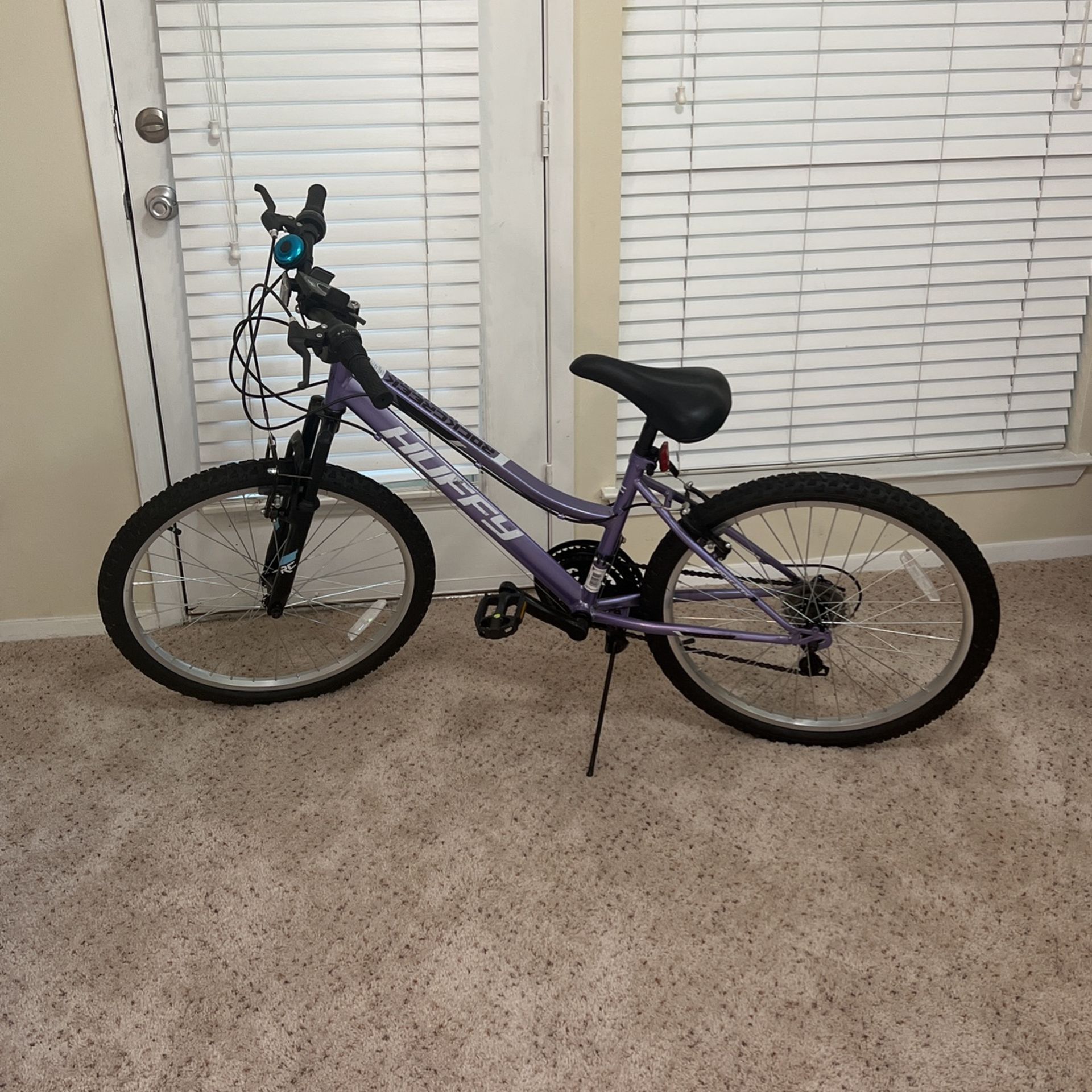 Like New Adult Mountain Bike 