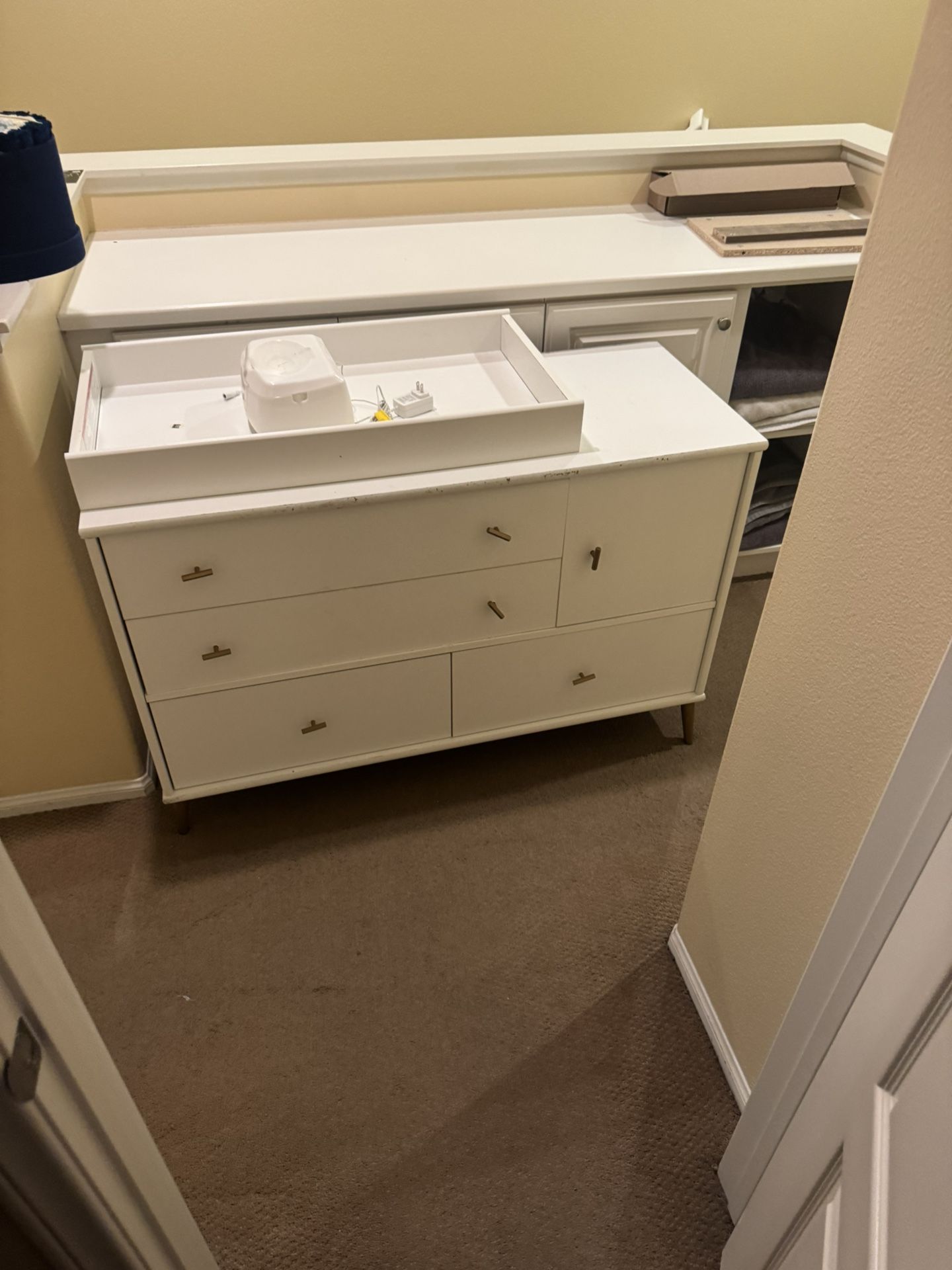 Dresser And Baby Changing Table