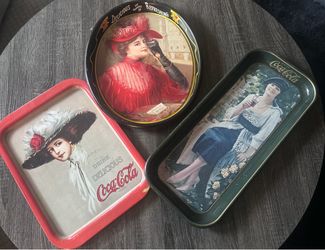 Coca- Cola tray’s