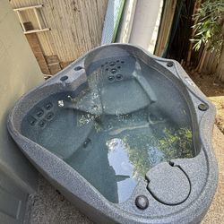 AquaRest Hot Tub - 2 Person