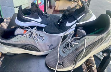 Tennis shoes