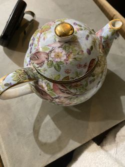 Crystal And Glass Things