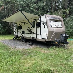2016 Forest River Rockwood Ultra Lite