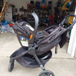 Britax Stroller And Car Seat Combo