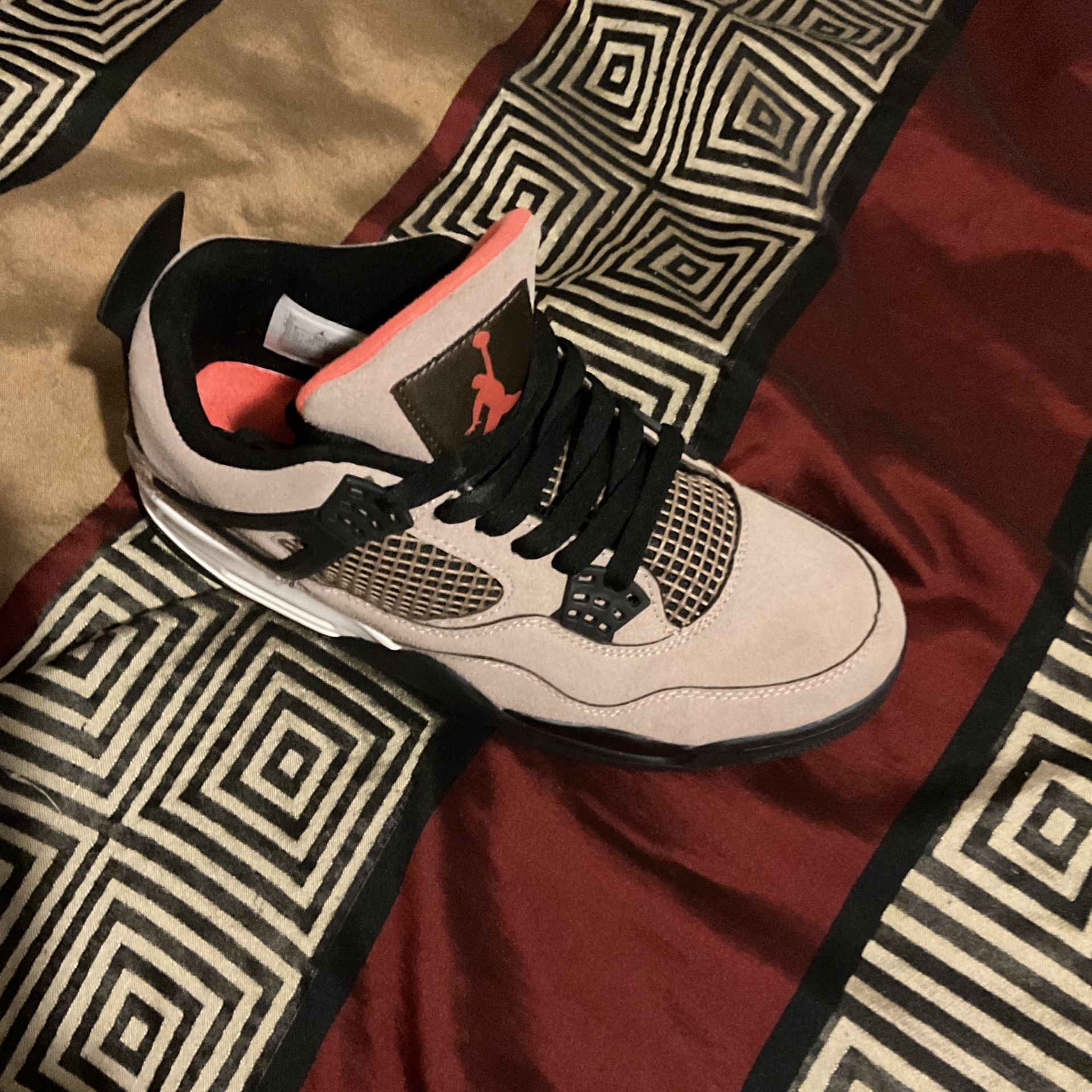 Jordan 4s Size 9 Men