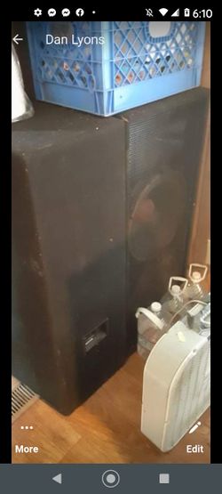 JBL SPEAKERS 2-15" I HAVE A PAIR OF THEM SO EACH BOX HAS 2 15" SPEAKERS IN THEM $500 Obo