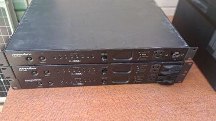 Panamax M4315-PRO power conditioner