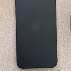 iPhone 16e