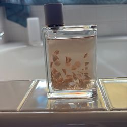 Burberry Her Eau De Parfum Petals