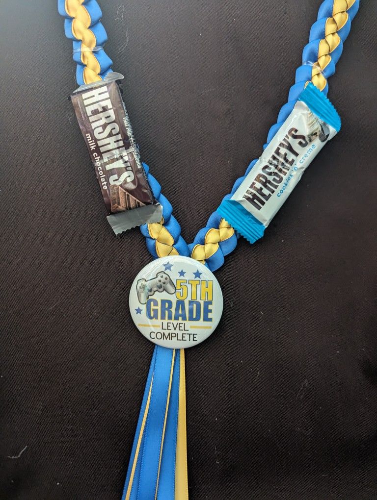 Graduation 5th Grade Ribbon Lei