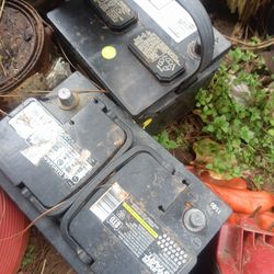 3 Good Top Post Batteries 