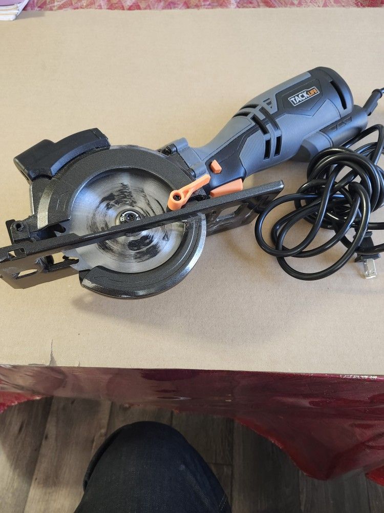 Circular Saw Works Perfect