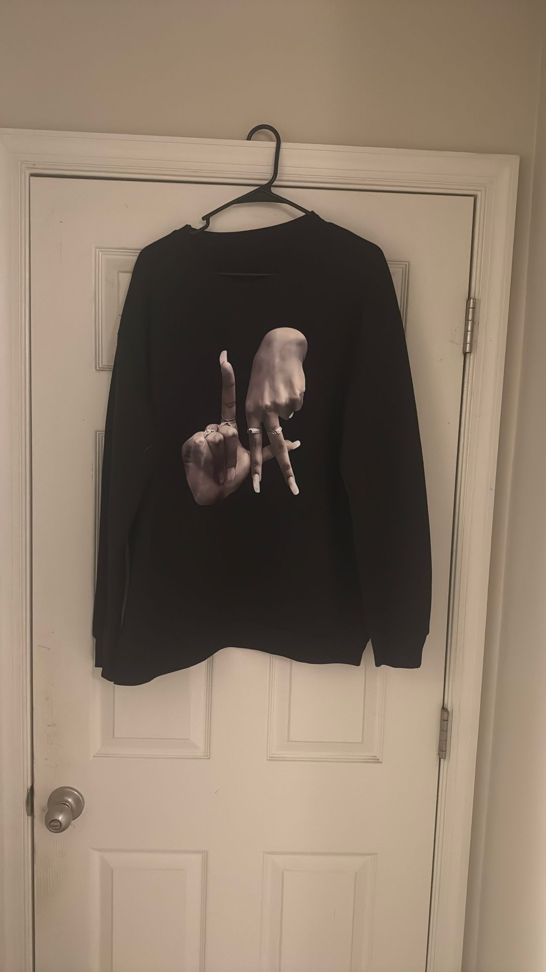LA Sweater 