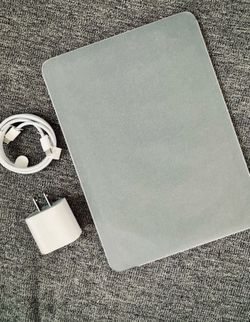 Apple iPad Air M3 256GB, New Model! Wifi! Brand New!! Space Gray