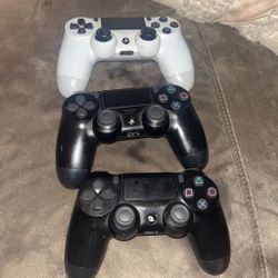 ps4 controllers good condition